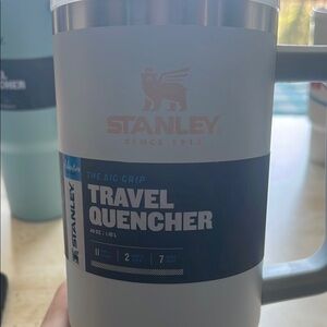 Stanley Travel Quencher 40 oz Mug cloud stanley